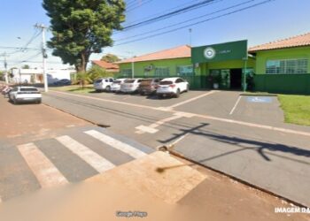 Vereador Popó indica implantação de abrigo de ônibus escolar e recapeamento da Rua Antônio Bocalan em Costa Rica