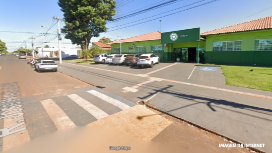 Vereador Popó indica implantação de abrigo de ônibus escolar e recapeamento da Rua Antônio Bocalan em Costa Rica