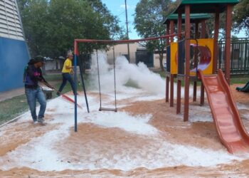 Prefeitura de Chapadão do Sul intensifica higienização e manutenção de playgrounds públicos