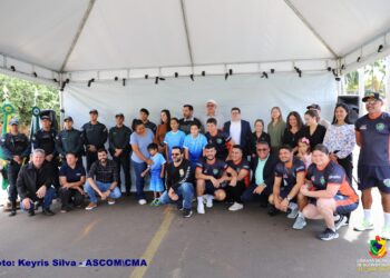 Vereadores participam da entrega de novas viaturas e de uniformes esportivos em Alcinópolis