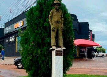 Câmara de Costa Rica aprova projeto que reconhece e protege Monumento ao Fundador José Ferreira da Costa