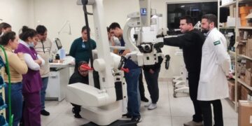 Governo de MS amplia capacidade cirúrgica do HR da Costa Leste com microscópio de alta tecnologia