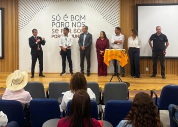 Suzano, TJMS e Prefeitura de Ribas do Rio Pardo renovam parceria contra a violência de gênero por mais cinco anos