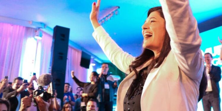 Rose lidera pesquisa espontânea para deputada federal em MS e consolida força política para 2026