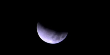Brasil terá visão privilegiada de eclipse lunar com 93% de encobrimento na madrugada de sexta-feira