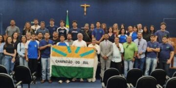 Alunos de Chapadão do Sul conhecem Judiciário durante visita a Brasília
