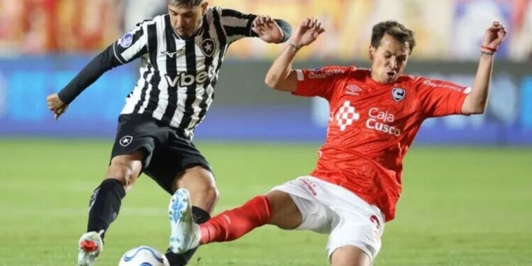 Botafogo é goleado por 6 a 1 pelo Cienciano e se complica na Copa Sul-Americana