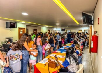 4ª Ação Kids mobiliza 530 crianças com atendimentos de saúde, vacinação e atividades de lazer em Alcinópolis