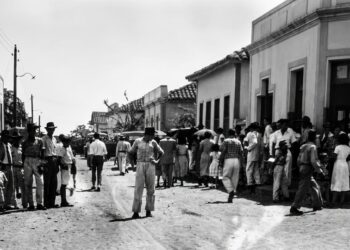 Rua Visconde de Taunay, Paranaíba (MS) — 1954 *Antiga Rua do Comércio*
