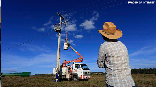 Vereador Popó cobra da Energisa manutenção urgente em rede elétrica de propriedades rurais em Costa Rica