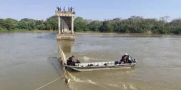 Corpo de caminhoneiro é encontrado após ponte desabar no Rio Taquari em MS