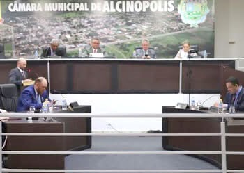 Câmara de Alcinópolis analisa projeto que institui Política Municipal de Alfabetização