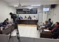 Câmara de Paraíso das Águas aprova projetos e presta homenagem Póstuma ao pioneiro Toninho Santa Fé