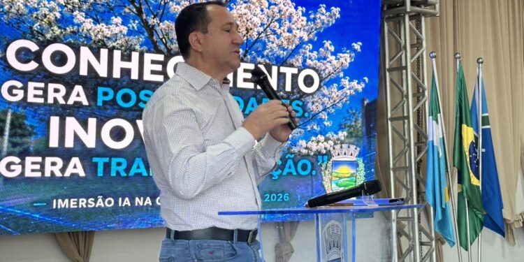 Prefeitura de Paraíso das Águas promove capacitação em Inteligência Artificial para servidores públicos