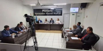 Câmara de Paraíso das Águas aprova projetos e presta homenagem Póstuma ao pioneiro Toninho Santa Fé
