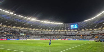 Cruzeiro recebe o Flamengo no Mineirão em busca de reabilitação e vaga no G-4 do Brasileirão