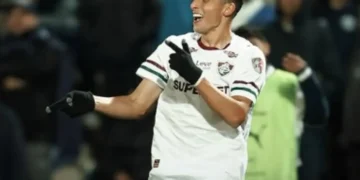 Fluminense supera expulsão e polêmica do VAR, elimina o Independiente Rivadavia nos pênaltis e avança às quartas da Libertadores