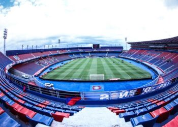 Cerro Porteño e Palmeiras se enfrentam nesta quarta-feira pelas oitavas de final da Libertadores