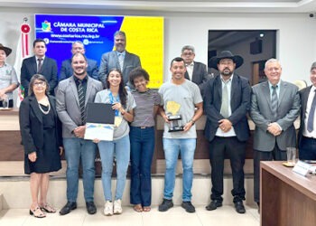 Câmara de Costa Rica homenageia jovem ciclista por quinto título consecutivo nos Jogos Escolares