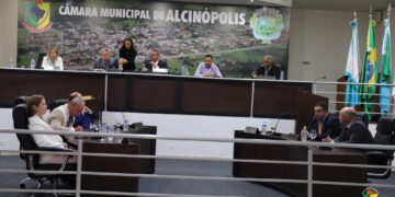 Vereadores retomam atividades legislativas após o recesso parlamentar