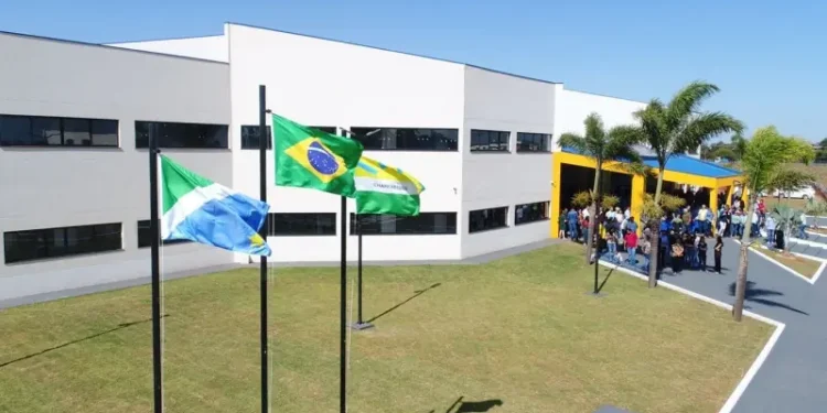 Prefeitura de Chapadão do Sul abre inscrições para processo seletivo com salários de até R$ 7,2 mil