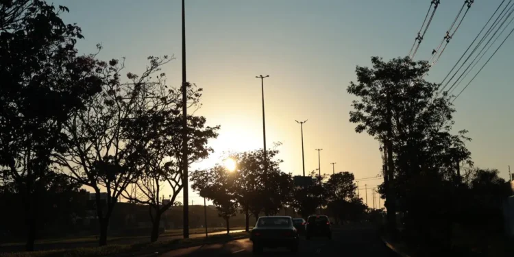 Alerta Laranja em MS: seca extrema ameaça a saúde e eleva risco de queimadas