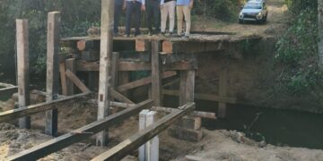 PARCERIA EXEMPLAR: Prefeitos de Costa Rica Cleverson Alves dos Santos e Alcinópolis Wellington Guimarães, unem forças e investem R$ 450 mil em ponte na divisa dos municípios