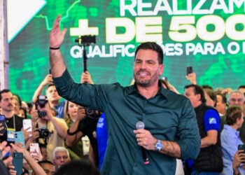 Contar destaca pedido de Bolsonaro para a direita conquistar maioria no Congresso