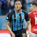 Grêmio faz três no Inter, despacha o rival e avança na Copa do Brasil