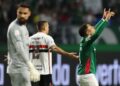 Palmeiras vence o São Paulo, dorme na liderança e seca o Flamengo