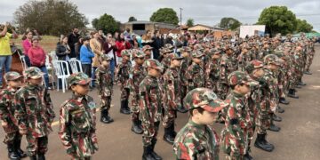 Polícia Militar Ambiental e Projeto Florestinha realizam Parada Militar de 7 de Setembro em Costa Rica