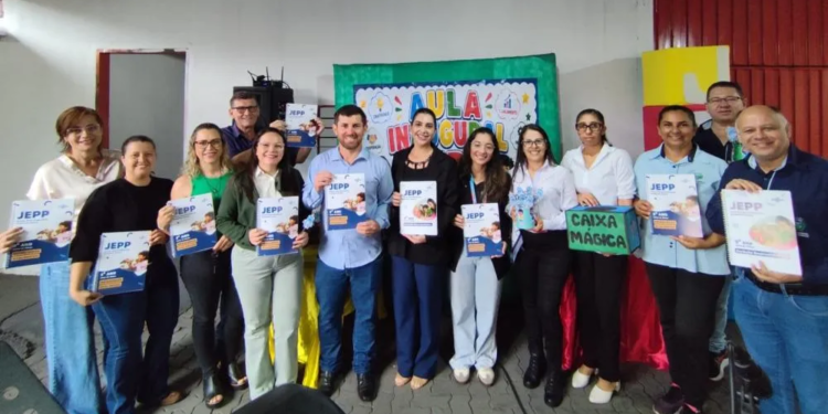 Paraíso das Águas realiza aula inaugural do programa Jovens Empreendedores Primeiros Passos