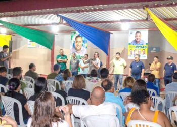 Odilon Ribeiro reúne profissionais da saúde de Aquidauana para debater investimentos para o setor