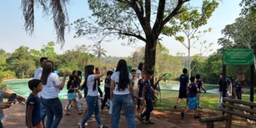 Meio ambiente e educação: Costa Rica celebra o Dia da Árvore com plantio de mudas e aula prática no Parque Salto do Sucuriú
