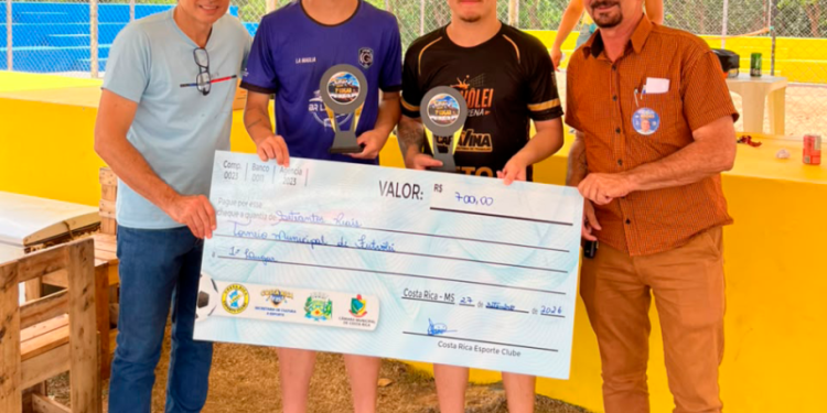 Esporte e lazer: Torneio Municipal de Futevôlei reúne atletas e premia pódios masculino e feminino em Costa Rica