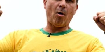 Flávio abre quatro pontos sobre Lula no Datafolha e mantém vantagem do primeiro turno