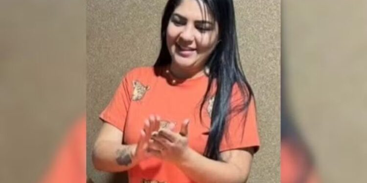 Mulher de 31 anos morre após lancha atingir galhos submersos no Rio Paranaíba