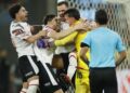Flamengo perde três pênaltis, cai diante do Estudiantes e está fora da Libertadores