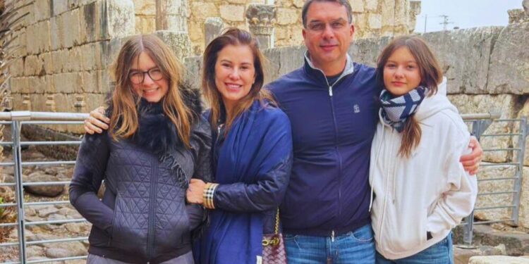 Intelbras demite funcionário que sugeriu fuzilamento das filhas de Flávio