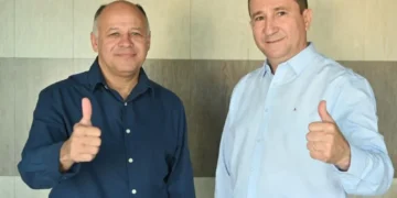 Gestão pública e valorização: Prefeito Ivan Xixi e vice Roberto Carlos prestam homenagem aos servidores no Dia do Servidor Público em Paraíso das Águas
