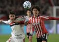 Tudo aberto: Flamengo suporta pressão do Estudiantes na Argentina e decide vaga na final no Maracanã