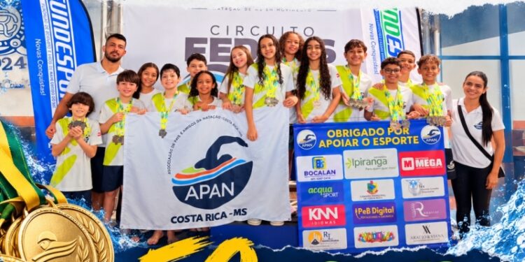 Desempenho esportivo: Natação de Costa Rica fatura 50 medalhas no Circuito FEDAMS e mira o Campeonato Centro-Oeste