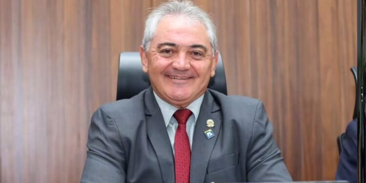 Emerson “Sapo” é eleito presidente da Câmara de Chapadão do Sul para 2027